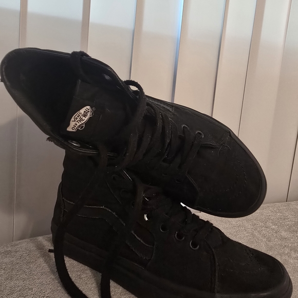 Vans Men's Black High-Top Sneakers - Picture 1 of 4